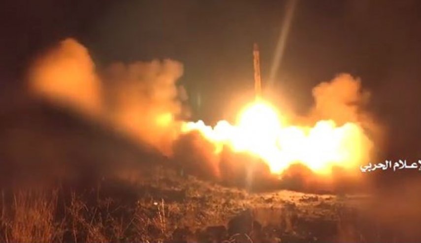 فیلمی از لحظه شلیک موشک «ذوالفقار» به سمت عمق خاک عربستان سعودی
