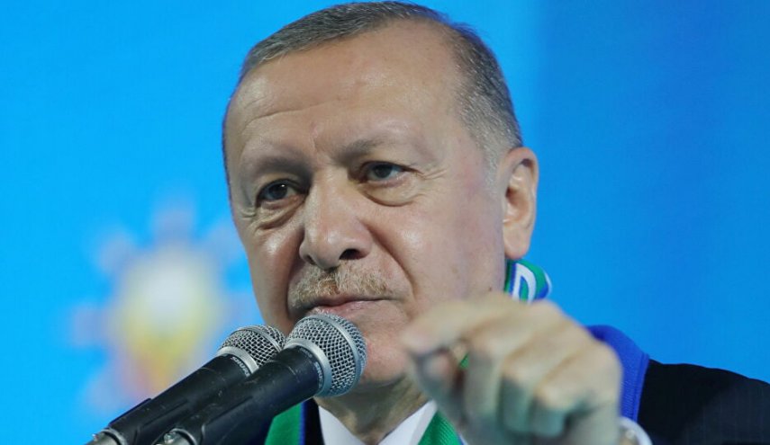 أردوغان يطالب برفع الحظر عن إيران 