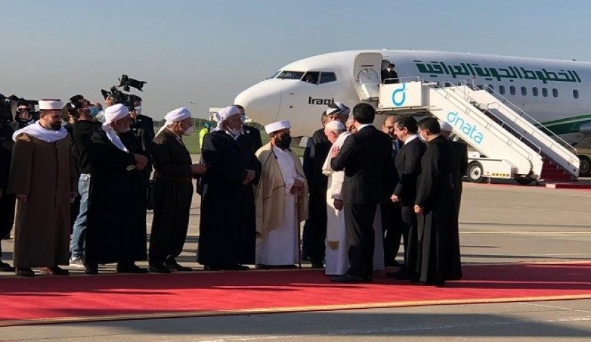 البابا يصل الموصل بعد مغادرته اربيل
