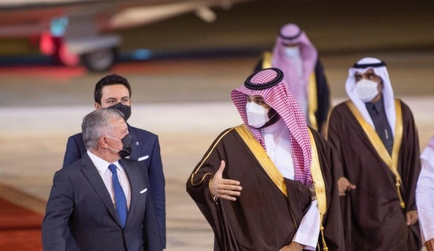 ولي العهد السعودي يستقبل ملك الأردن في الرياض