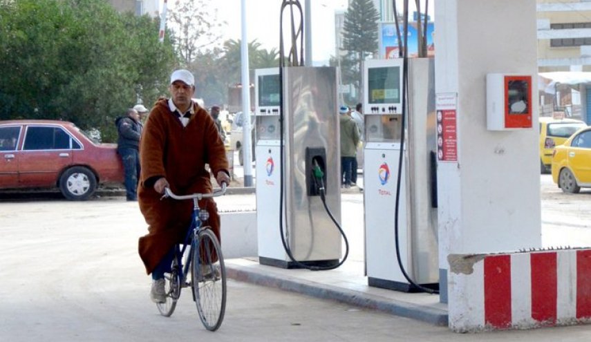 تونس ترفع أسعار الوقود مجددا لخفض عجز الميزانية