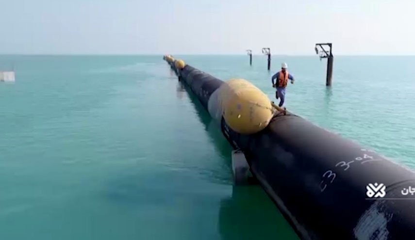 بهره‌برداری از طرح ‌انتقال آب خلیج‌فارس به هفت استان مرکز کشور آغاز شد