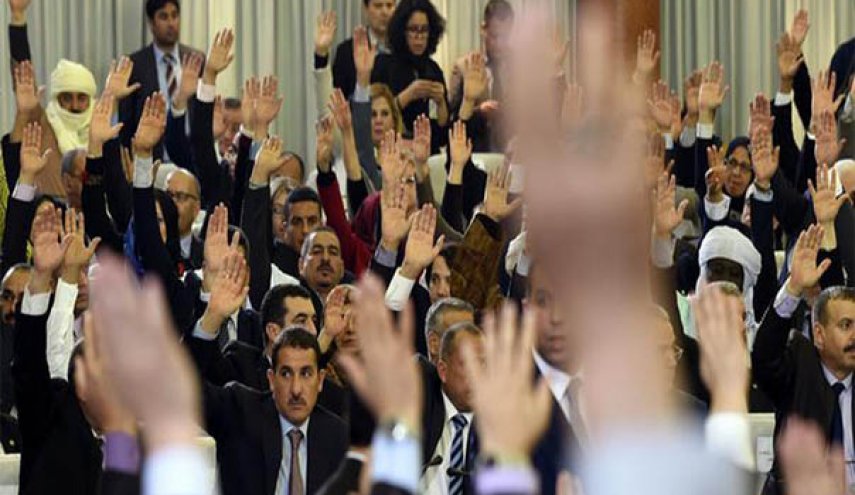 الرئيس الجزائري يخفض عدد مقاعد البرلمان
