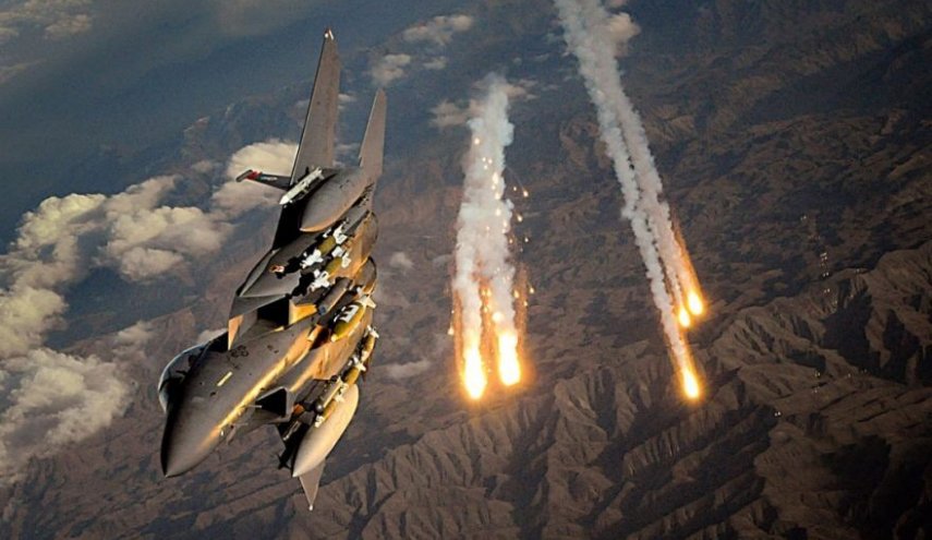 جنگنده‌های آمریکایی مواضع طالبان را در قندهار بمباران کردند