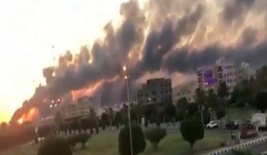 السعودية تقر بحصول حريق في مصفاة تكرير البترول في الرياض 