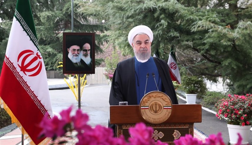 روحاني : الشعب الإيراني يستقبل الربيع بفخر، واعداؤه يغادرون كرسي الحكم بفضيحة