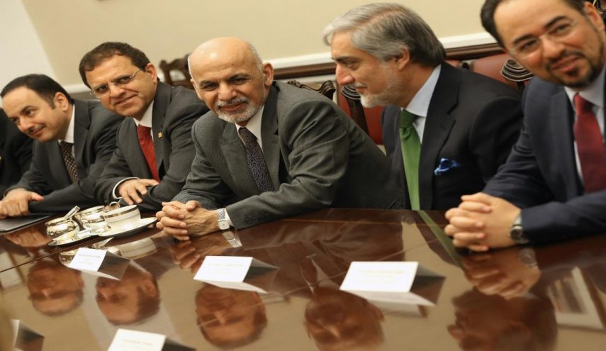 أفغانستان: جدل بين غني وعبد الله بسبب إقالة وزير الداخلية
