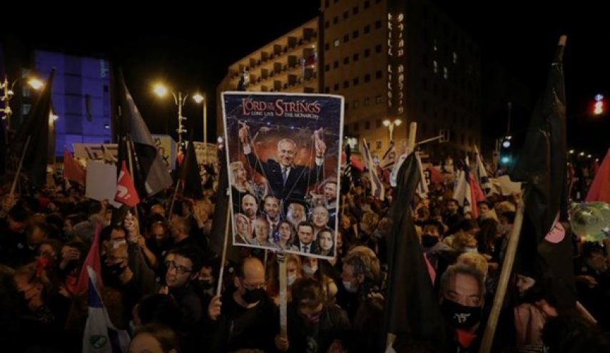 آلاف الصهاينة يحتجون ضد نتنياهو قبل ثلاثة أيام من الانتخابات

