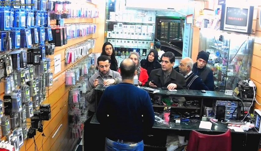 ما تأثير وقف استيراد الموبايلات في سوريا.. باحث اقتصادي يوضح!