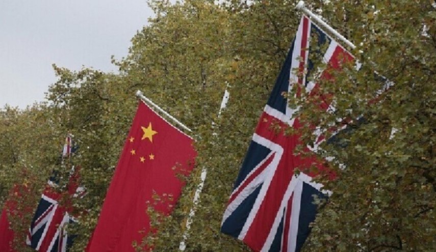 بريطانيا تستدعي القائم بالأعمال الصيني بعد عقوبات فرضتها بكين