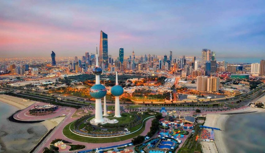 الكويت تعلن موعد عودة الحياة الى طبيعتها في البلاد