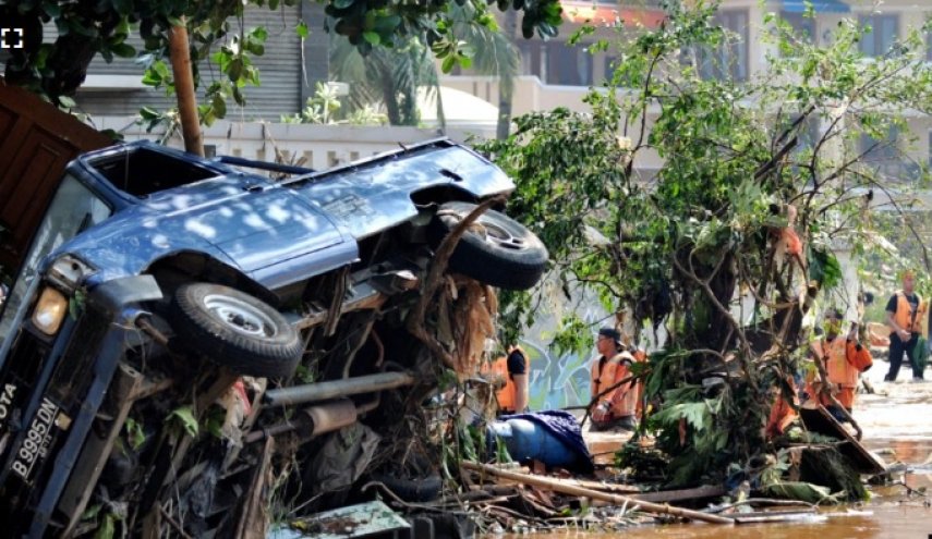 مرگ ۷۶ نفر بر اثر وقوع سیل در اندونزی و تیمور شرقی