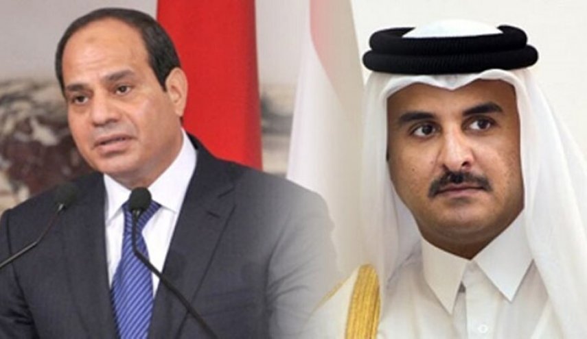 السيسي وأمير قطر يتبادلان التهنئة لأول مرة منذ بيان قمة 