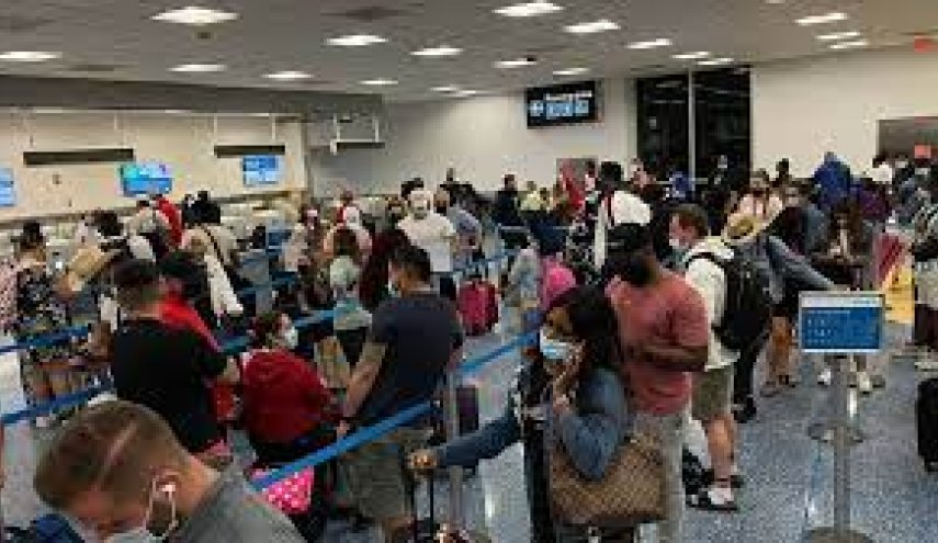 أمريكا..إلغاء أكثر من 100 رحلة جوية يسبب الفوضى في مطار ميامي
