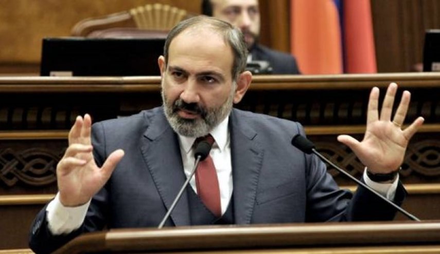 نخست‌وزیر ارمنستان از تلفات ارتش این کشور در جنگ قره باغ پرده برداشت