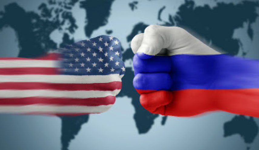 سناتور روس: بایدن نمی تواند روسیه را به زانو درآورد