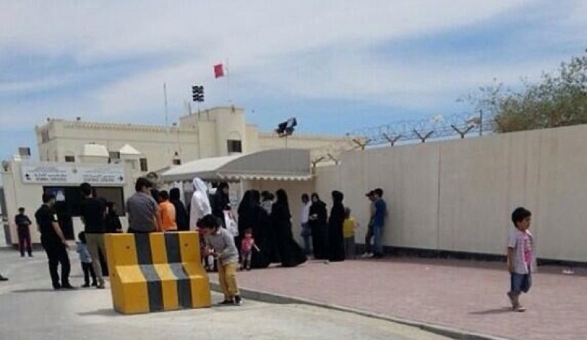 عائلات المعتقلين في البحرين تعتصم أمام سجن جو 