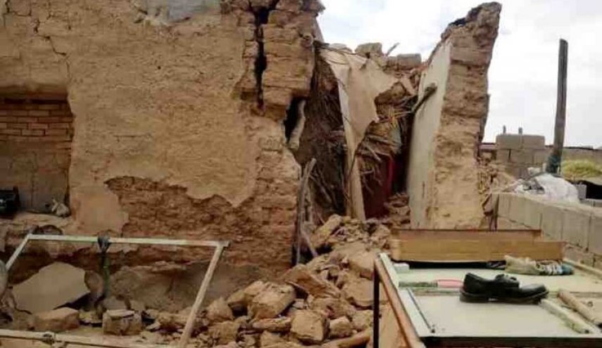 خسارت زلزله ۵.۹ ریشتری به واحدهای مسکونی گناوه + فیلم