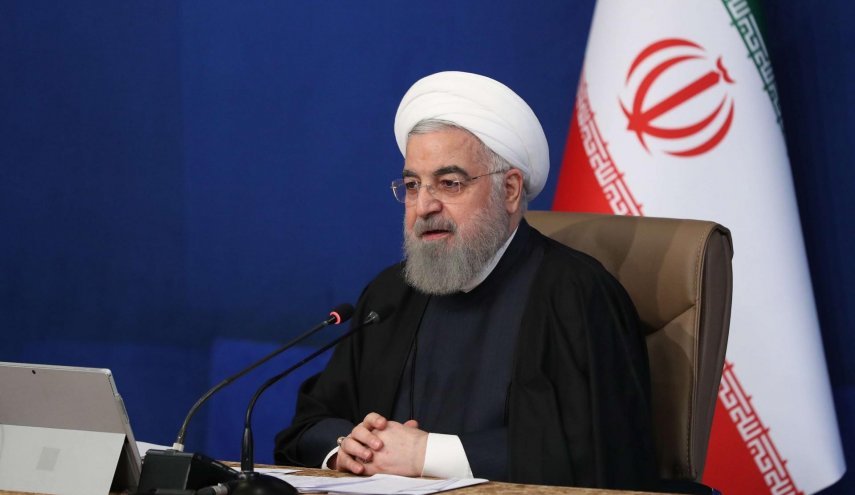 الرئيس روحاني: يجب رفع جميع أنواع الحظر الذي تم فرضه بالكامل