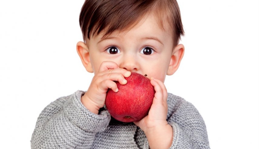 خبيرة تغذية روسية: التفاح يقي من السرطان
