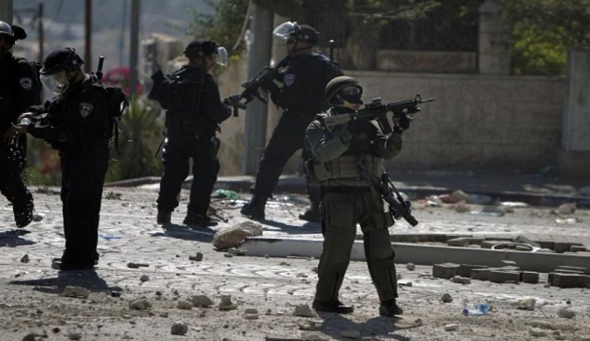 105 مصابين فلسطينيين بمواجهات مع جيش الاحتلال في القدس