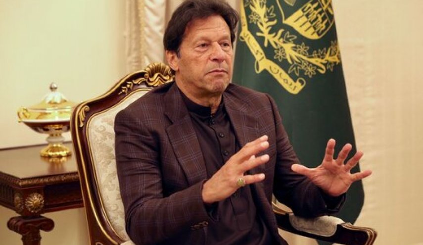 استمداد «عمران خان» از ارتش برای مقابله با شیوع کرونا