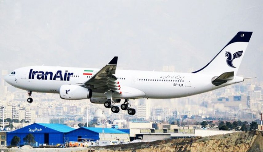 ايران تحظر الرحلات الجوية من والى باكستان والهند