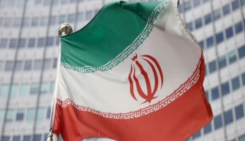 مصدر مطلع: إيران لن تقبل رفع الحظر خطوة بخطوة