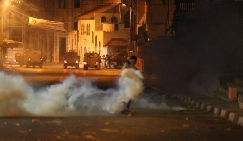مواجهات وإصابات بمسيرات نصرة للقدس بالضفة الغربية المحتلة