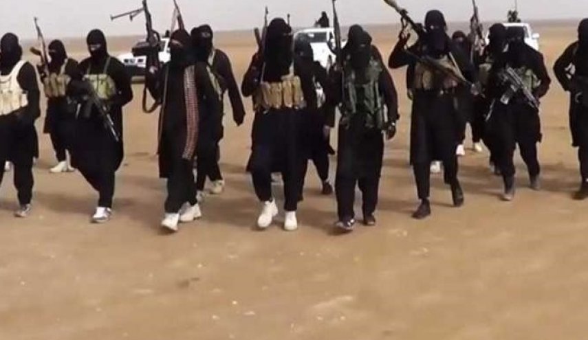 القبض على 3 ارهابيين ينتمون لداعش في الموصل