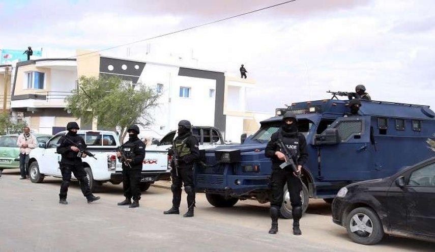 کشف باند تروریستی در تونس که از اروپا هدایت می‌شد
