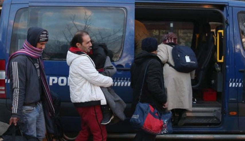 الدنمارك سترحل اللاجئين السوريين إلى بلادهم رغم الإنتقادات 
