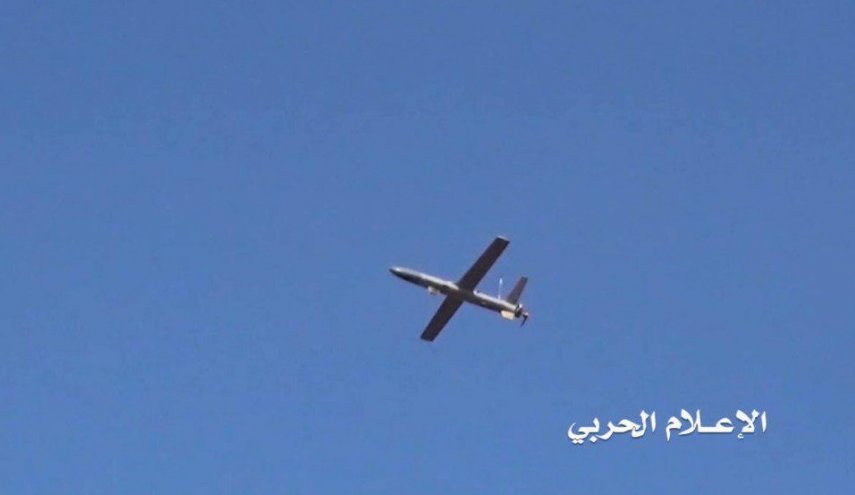 سلاح الجو اليمني المسير ينفذ عملية هجومية على قاعدة الملك خالد الجوية