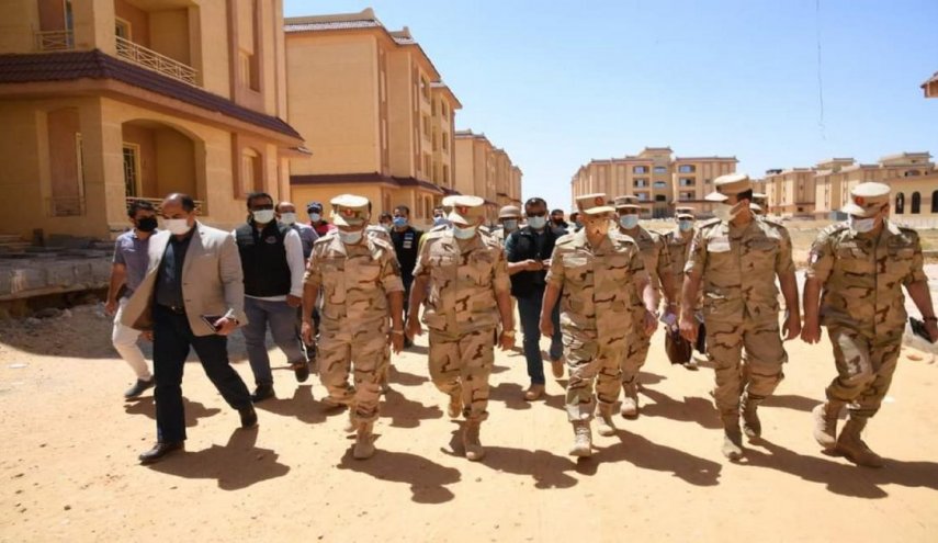 'داعش' تقتل 3 مدنيين تزامنا مع زيارة رئيس أركان جيش مصري لسيناء