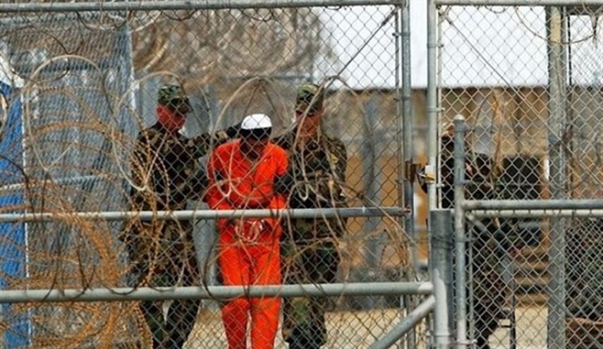 شکایت زندانی گوانتانامو از آمریکا و انگلیس بابت شکنجه در «سایت‌های سیاه»