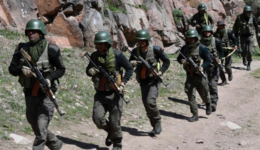 قرغيزيا تتهم الجيش الطاجيكي باستهداف مناطق سكانية 
