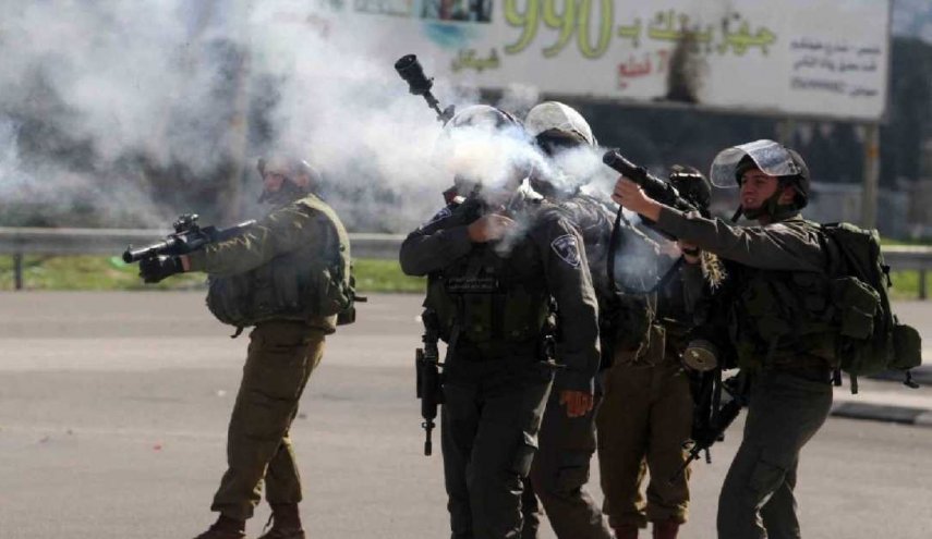 فلسطين.. قوات الاحتلال تقمع بوحشية مسيرة كفر قدوم