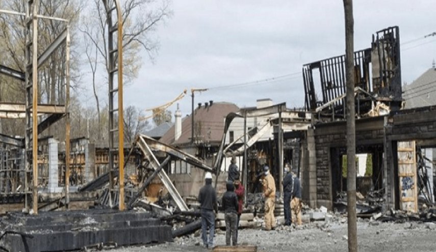 حريق يلتهم قصرا لرجل أعمال سوري الأصل في كندا
