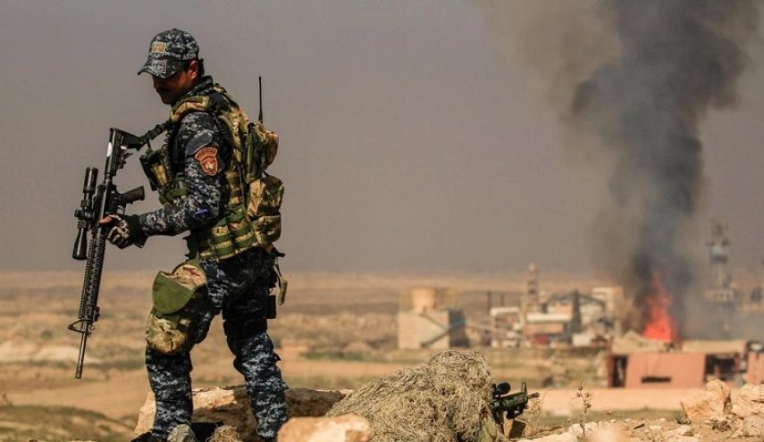 القوات العراقية تدمر جحور 