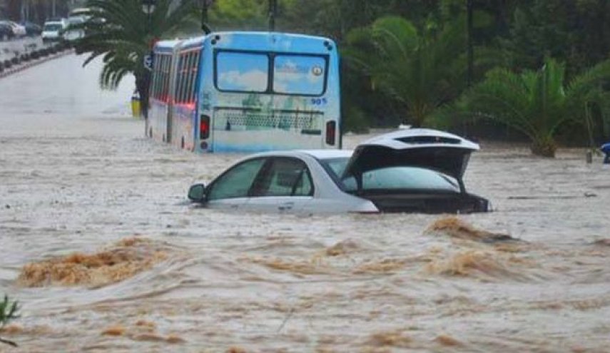 الجزائر..مصرع شخصين في أعقاب فيضانات 

