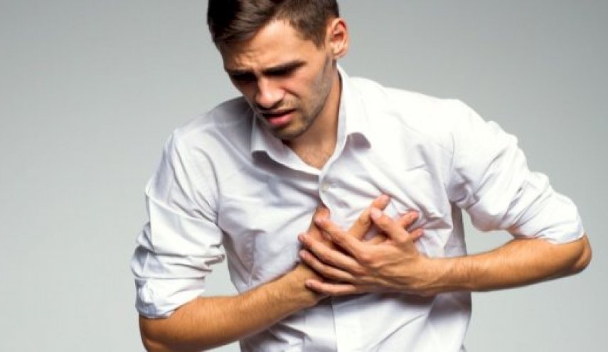 متى يكون ألم الصدر مقلقًا عند إصابتك بفيروس كورونا؟