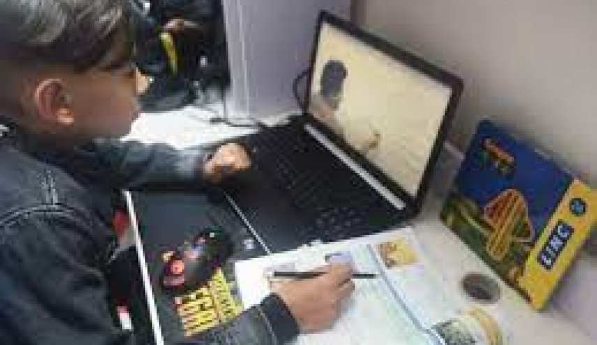التربية العراقية: التعليم الالكتروني وحد الدروس الموجهة للطلبة