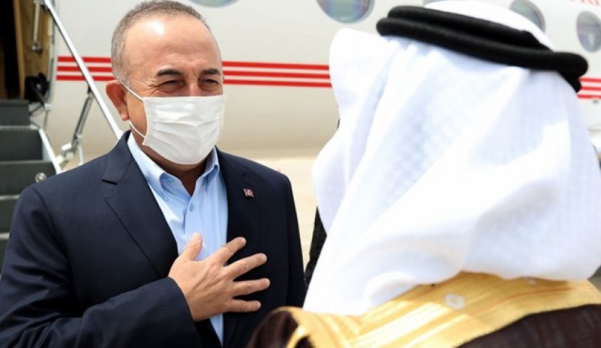 وزیر خارجه ترکیه وارد عربستان سعودی شد
