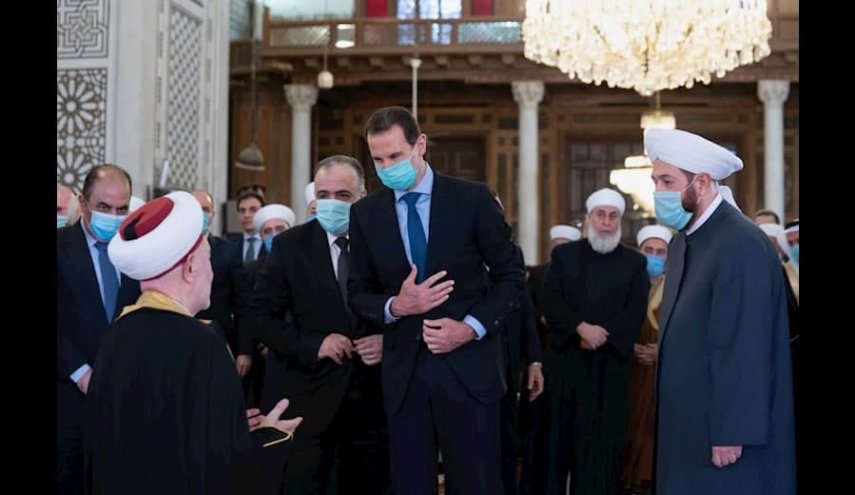  برگزاری نماز عید فطر در دمشق با حضور رئیس جمهور سوریه + عکس