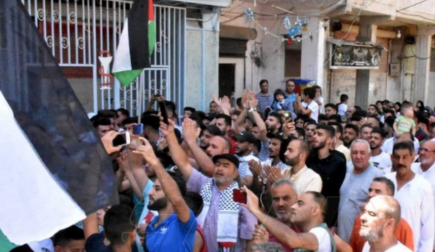 مسيرة في حماة ووقفة تضامنية في درعا نصرة لأهل فلسطين في القدس