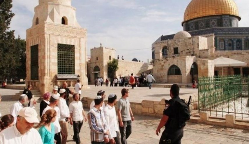 الاحتلال يمدد إغلاق المسجد الأقصى أمام المستوطنين حتى إشعار آخر