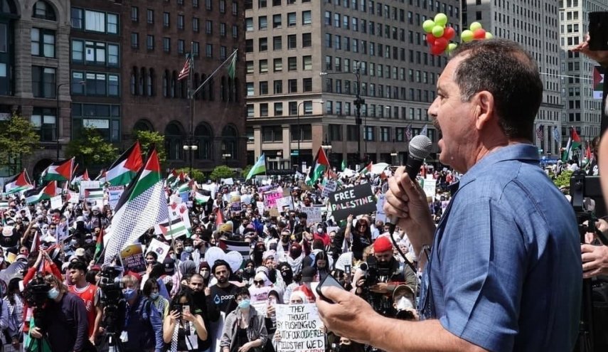 تظاهرات مردمی در شیکاگو امریکا برای اعلام حمایت از ملت مظلوم فلسطین + عکس