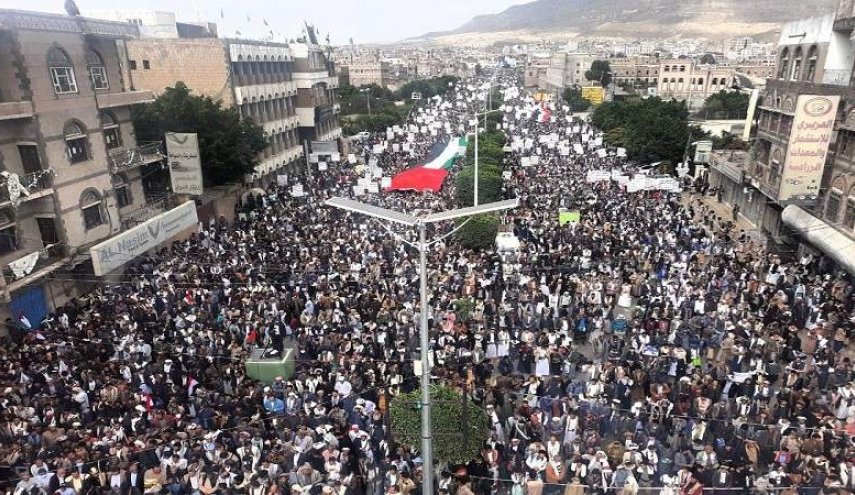 بیانیه تظاهرکنندگان یمنی در حمایت قاطع از مردم فلسطین 