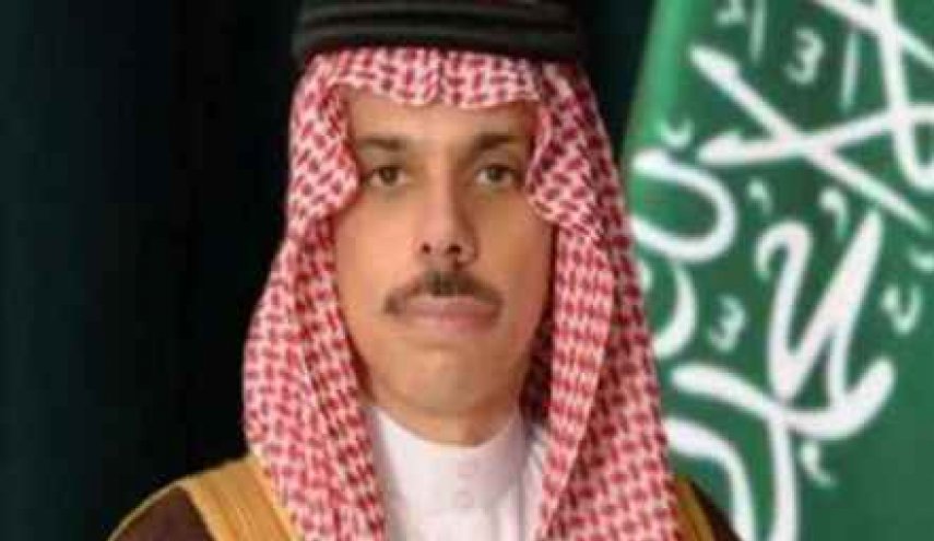 وزير الخارجية السعودي يصل بغداد للمشاركة في قمة دول الجوار