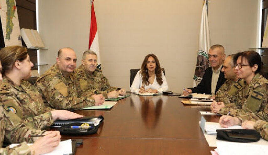 وزیر دفاع لبنان با حفظ سمت، وزیرخارجه شد